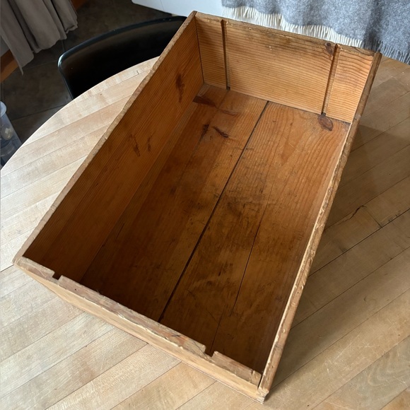 Vintage French Wine Crate - Picture 8 of 11